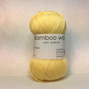 Bamboo wool färg 3050 ljusgul hjertegarn sockgarn mjukt sockgarn superwash ull bambu handarbetsboden örebro garnbutik garnaffär