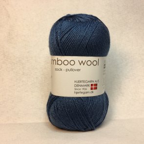 Bamboo wool färg 6970 jeansblå hjertegarn sockgarn antiseptiskt med bambu handarbetsboden i örebro garnbutik örebro webshop stor