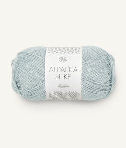 Alpakka Silke färg 7521 ljust blågrå sandnes garn alpacka silke garn handarbetsboden örebro garnbutik närke sticka virka brodera