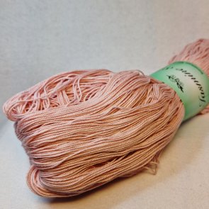 Jasmine 8/4 50 g färg 4105 rosa ljusrosa kinna merceriserat bomullsgarn tunt handarbetsboden örebro virka