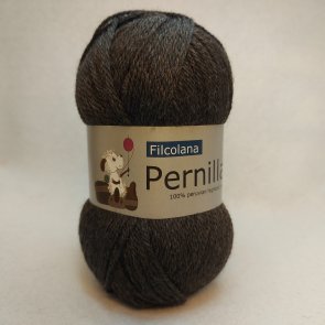 Pernilla färg 975 Dark Chocolate melange sticka virka kroka garn yarn handarbete handarbeta handarbetsboden i örebro närke hantv