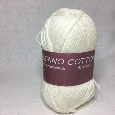 Hjertegarn Merino Cotton färg 0100 naturvit