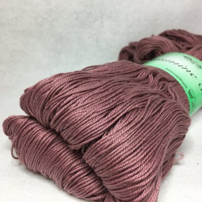 Jasmine 8/4 200 g färg 4305 rosabrun