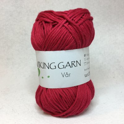 Vår färg 0460 röd mjukt lättstickat lättvirkat bomullsgarn från viking